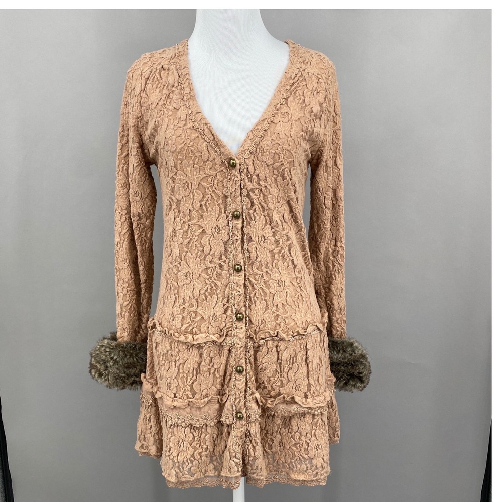 axes femme Lace Tiered Cardigan Women M Tan Fur Cuff Romantic Japan Coquette